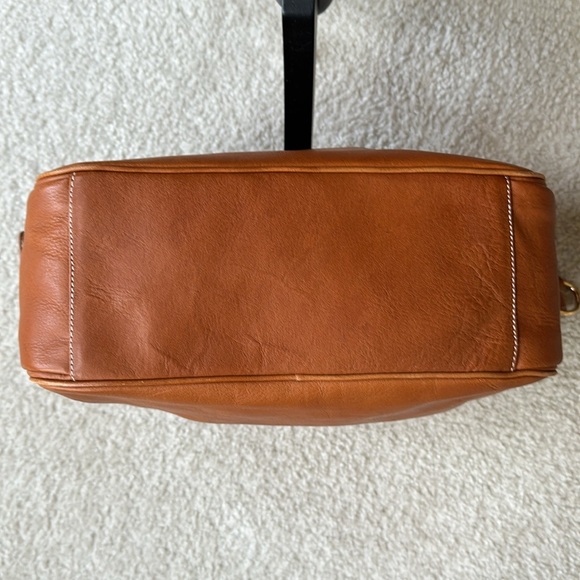 Lauren Ralph Lauren Classic Camel Leather Hobo - Picture 10 of 17